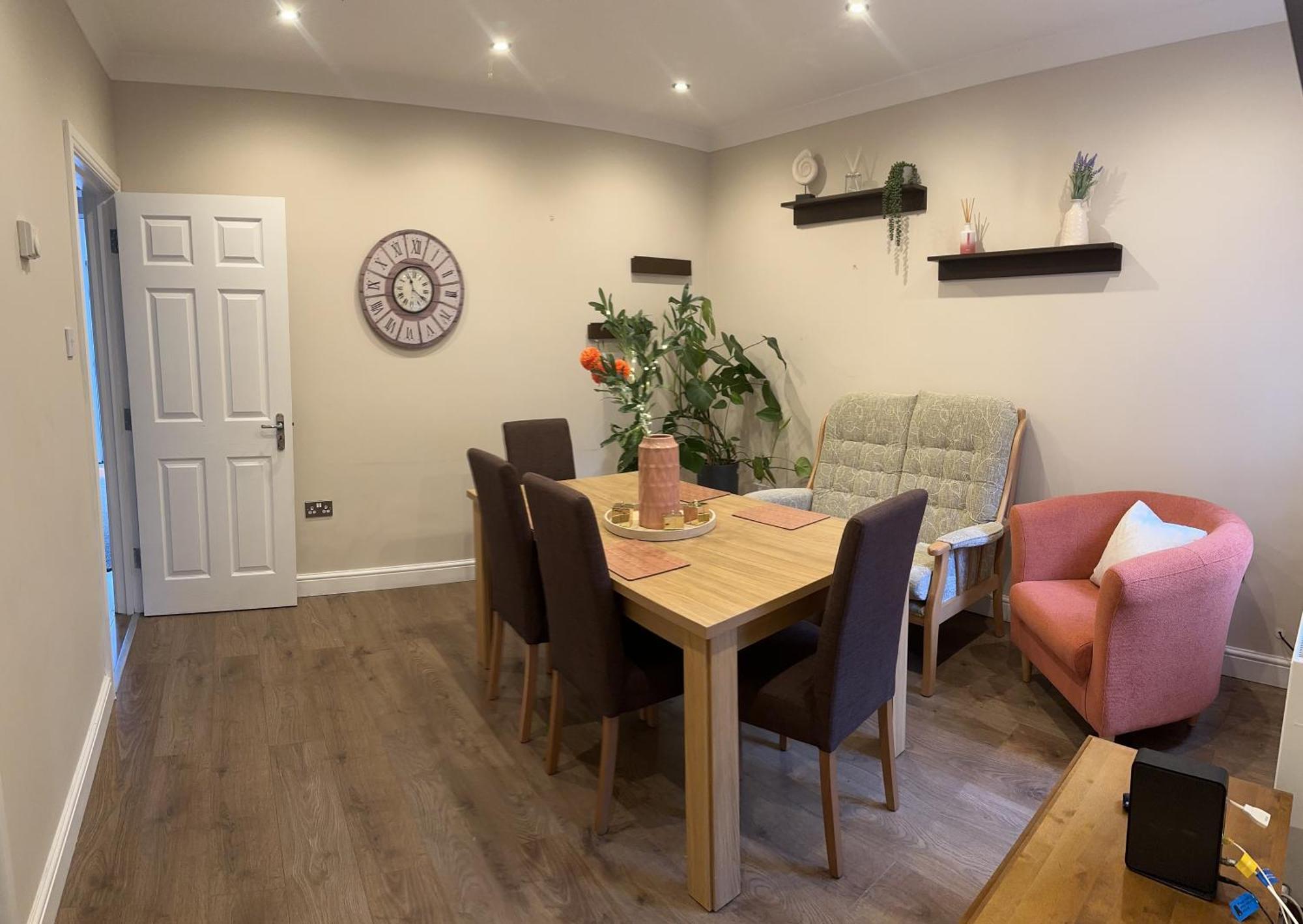 Adam'S Place, Watford Wd17 2Py Villa Buitenkant foto